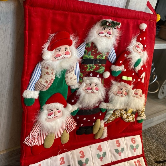 Christmas Advent Calendar Santas Potpourri Design Wood Dowel - Picture 6 of 10